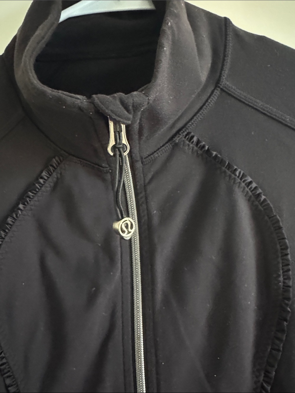 Lululemon Nice Asana Ruffle Jacket - Picture 2 of 5